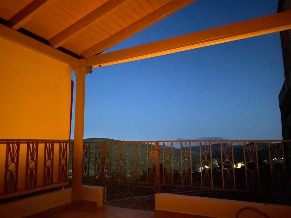 Αρχοντικό Στα Τοπόλια Villa Kalathenai Dış mekan fotoğraf