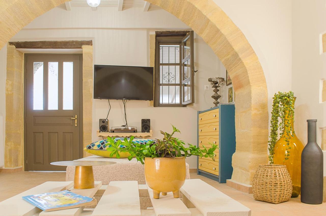 Αρχοντικό Στα Τοπόλια Villa Kalathenai Dış mekan fotoğraf